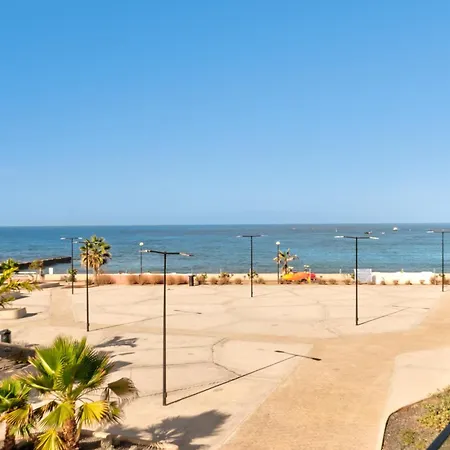 Infinity 1-2 Luxe Partial Sea View 2b Semesterbostad